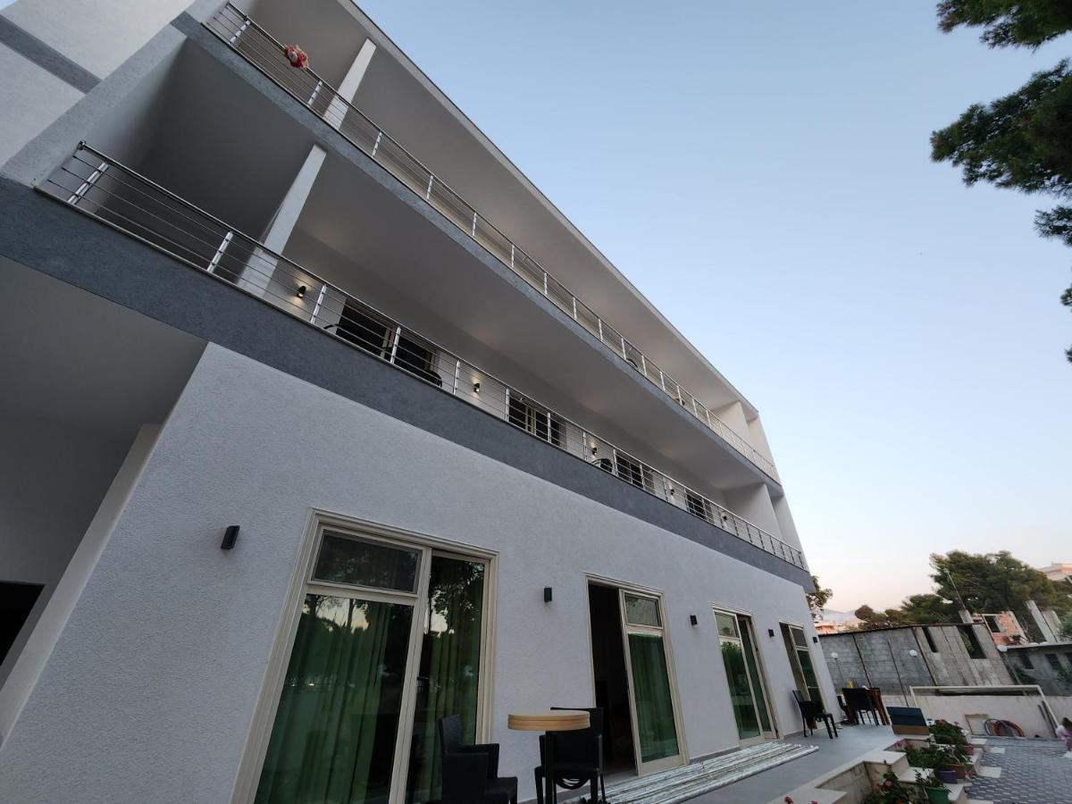 Sea Front Villa วญอเรอ ภายนอก รูปภาพ