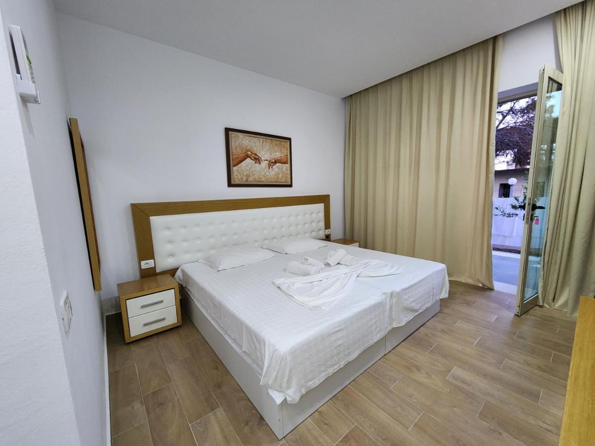 Sea Front Villa วญอเรอ ภายนอก รูปภาพ