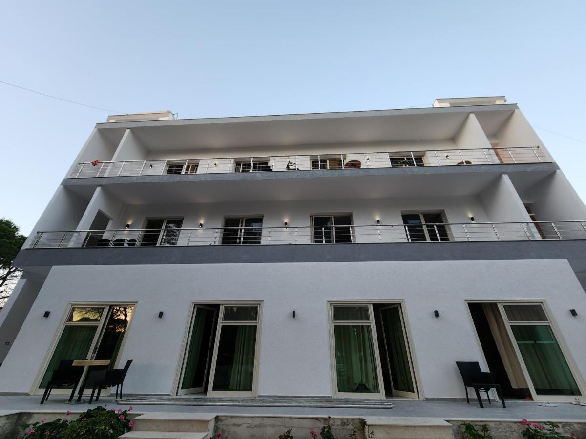 Sea Front Villa วญอเรอ ภายนอก รูปภาพ