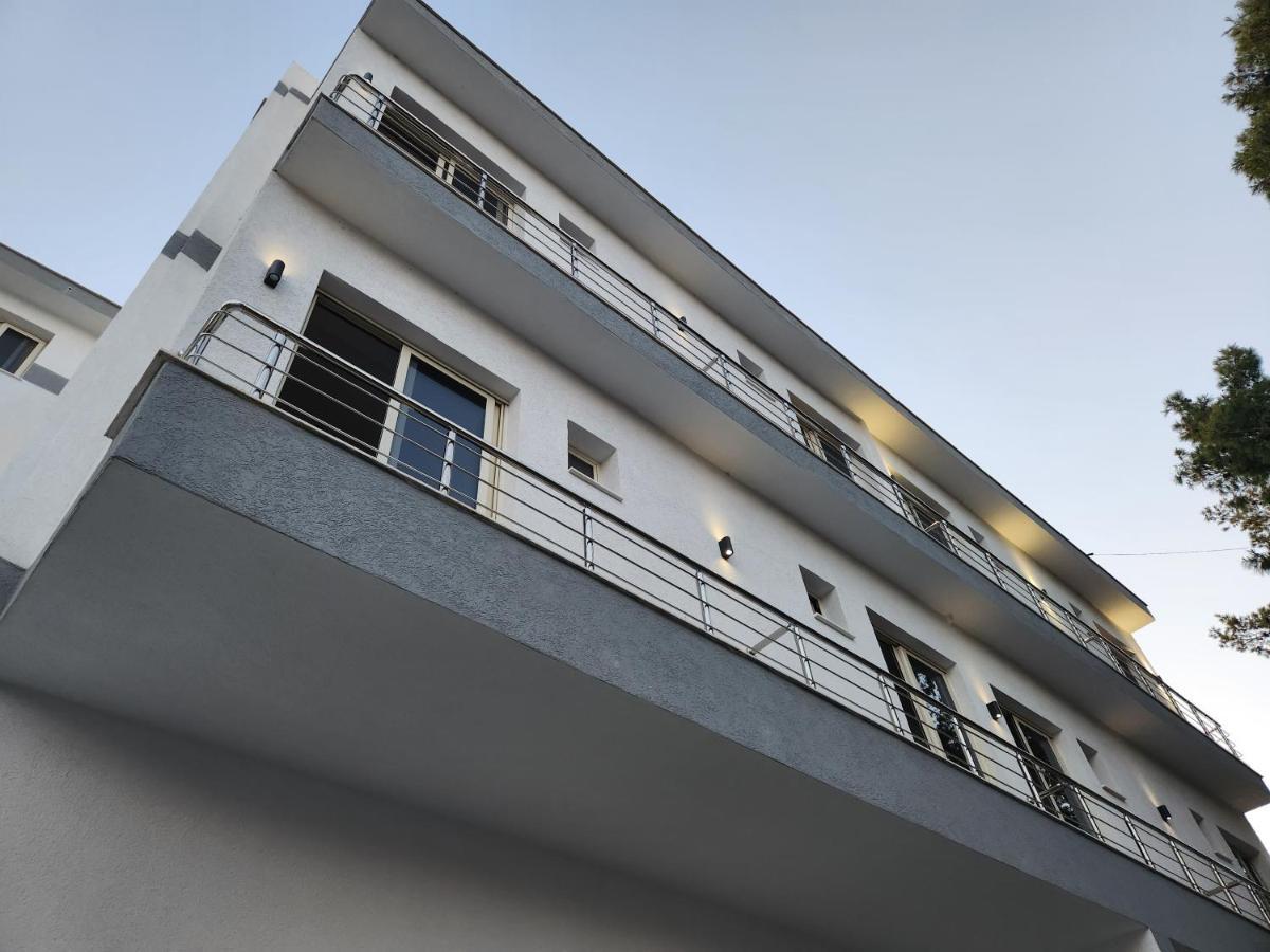 Sea Front Villa วญอเรอ ภายนอก รูปภาพ